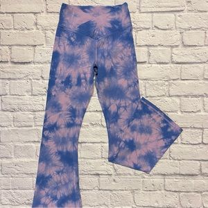 Victoria’s Secret PINK flared yoga pants (small)